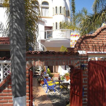 Welcome To Casa Viva Mexico 3-Bedrooms 2-Bathroms 6-Guests Close To Shoping Center & Beach Тихуана Екстериор снимка